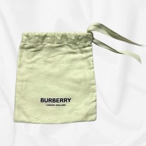 BURBERRY Small Drawstring Dust Bag in Green￨(Size 7" x 8.25")